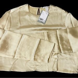 H&M Cropped Blouse. Size S. Yellow. Polyester. NEW W/ TAGS